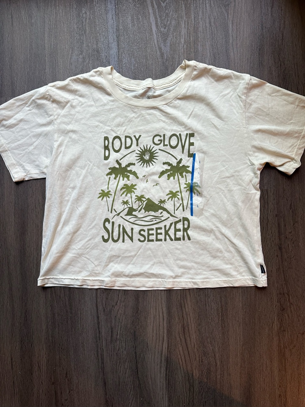 Body Glove Sun Seeker Graphic Tee in Cream 100% cotton - Size Large